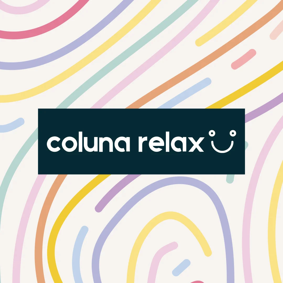 logo do travesseiro coluna relax, colorida e com carinha feliz